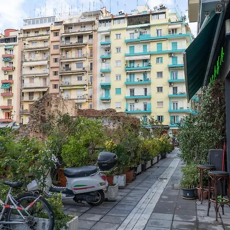 Апартаменты Studio Navarino Square - στούντιο διαμέρισμα πλατεία ναυαρίνου